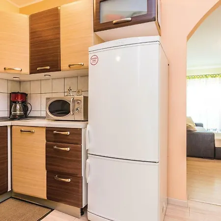 Appartamento Four Bedroom In Privlaka *